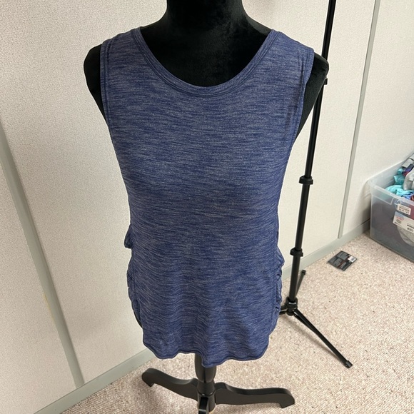 lululemon athletica Tops - Lululemon tanks top